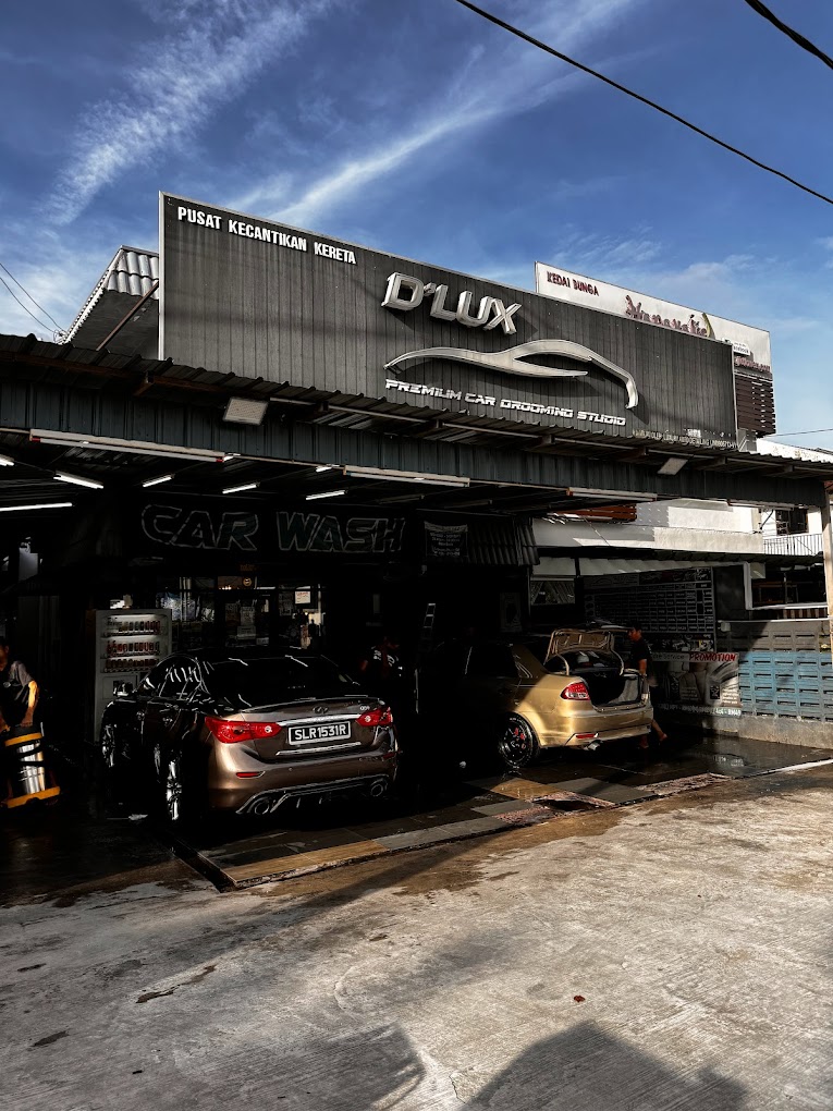 D’LUX – Premium Car Grooming Studio